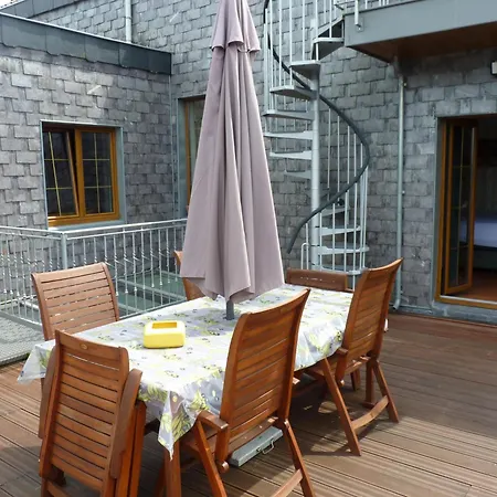 Les Bons Amis Apartament